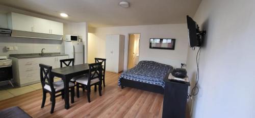 Buceo Apartment | Spacious Studio in Pocitos - Pet and Child Friendly Retreat