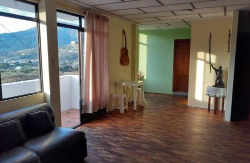 Loja Apartment | Spacious & Pet-Friendly Apartment with Breakfast Included!