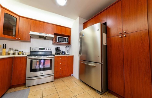 Zona 14 Apartment | Bright Apartment with Patio in Prime Zona 14 Location