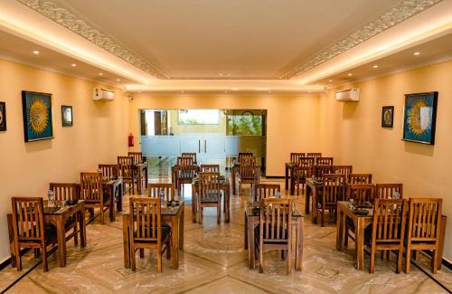 Ayodhya Hotel | Discover Amritara Ramila Kutir: 4-Star Family-Friendly Retreat