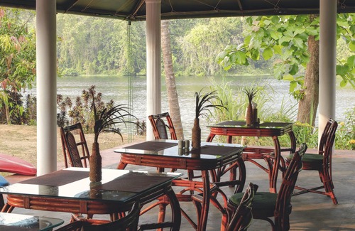 Thattekkad RV Rental | Experience Amritara Riverside Tents with Family-Friendly Amenities