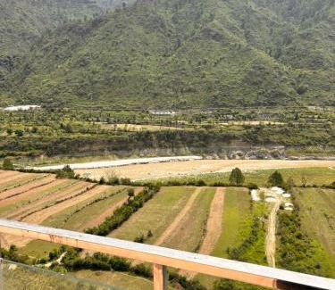 Dunda Hotel | Amritara Social Palace, Uttarkashi