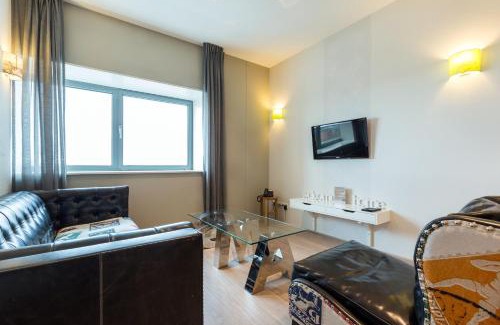 Bedrijventerrein Sloterdijk Hotel | Discover Amsterdam ID Aparthotel: Pool, Spa & Breakfast