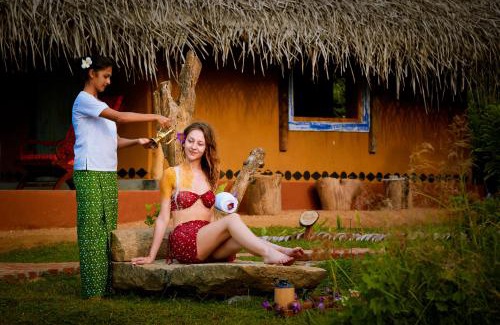 Dambulla Cabin | Relaxing Amuna Ayurvedic Retreat with Breakfast Included