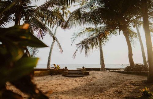 Hettimulla Villa | Experience Amuura Beach Villa: Oceanfront Bliss & Spa