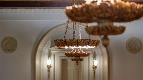 Downtown Hotel | Discover Amway Grand Plaza Hotel: 4-Star Comfort Awaits