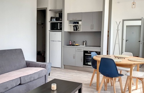 Ault Apartment | Idyllic Retreat at L'horizon: Oceanfront Views & Spa Awaits