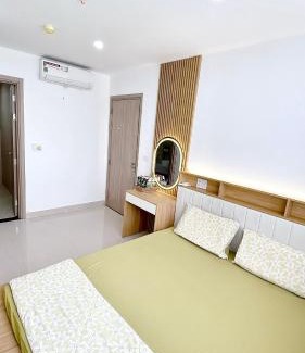 Hue Apartment | Guest Rated 10/10: Koi's Apartment Hue with Pool & Kitchen