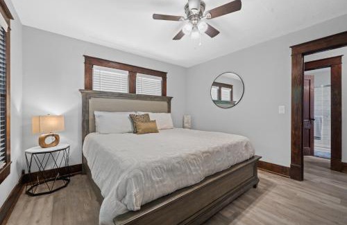 Russellville House | Discover Amys Place: 4 Bedroom Retreat by Arkansas Tech