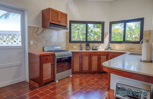 Akumal Villa | Discover Akumal's Hidden Gem: Pool, Oceanfront & 9.8 Rating!