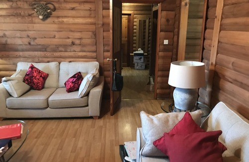 Portsonachan House | Discover a Cozy 3 Bedroom Lodge on the Lochside