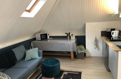Trepied Apartment | Ideal Apartment Near Lyons la Forêt with Family Amenities