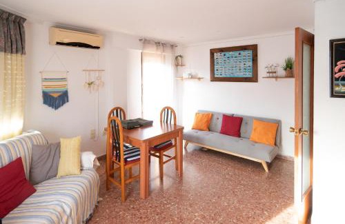 Xeraco Apartment | Spacious 3-Bedroom Apartment in Xeraco Near the Beach