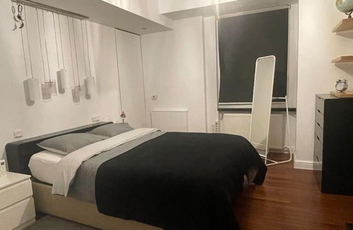 Kabatas Apartment | Breathtaking Bosphorus View Apartment - 4 Star Rated Stay