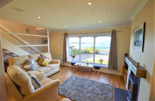 Connel House | Family-Friendly An Cala with Pet Amenities and Top Ratings