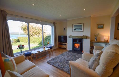 Connel House | Family-Friendly An Cala with Pet Amenities and Top Ratings
