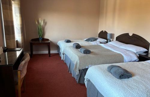 Rossaveel Bed & Breakfast | Cozy An Chéibh B&B: Breakfast Included & Family-Friendly