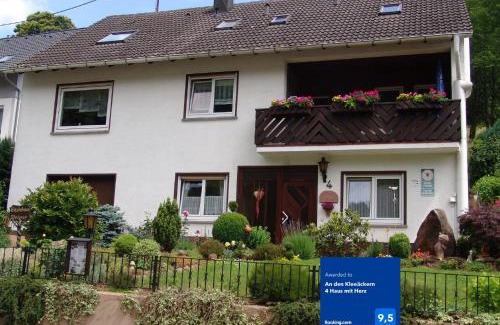 Ramberg Apartment | Heartfelt Stay at An den Kleeäckern 4 - Breakfast Included
