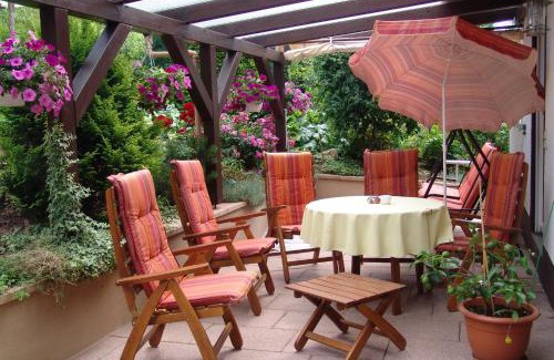 Ramberg Apartment | Heartfelt Stay at An den Kleeäckern 4 - Breakfast Included