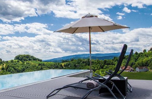 Spiefeld Apartment | Discover Family-Friendly Comfort at An der Lage Hotel
