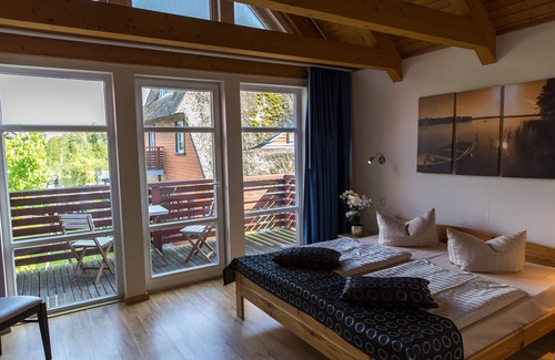 Plau am See Hotel | Top-Rated An der Metow Ferienpark with Family-Friendly Amenities