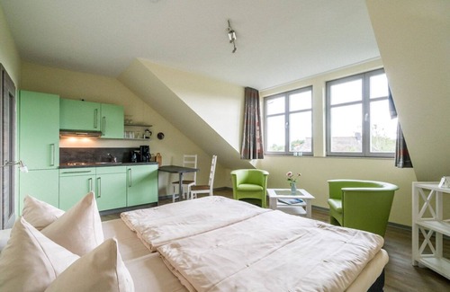 Plau am See Hotel | Top-Rated An der Metow Ferienpark with Family-Friendly Amenities