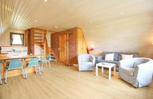 Redewisch House | Cozy Finnhütte 04 with Oceanfront Views & Pet-Friendly Perks