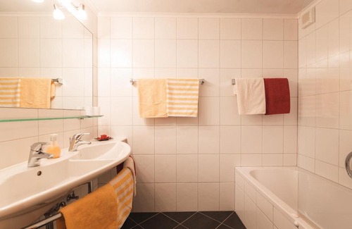 Fiss Apartment | Discover An der Via Claudia Augusta: Pet-Friendly Retreat