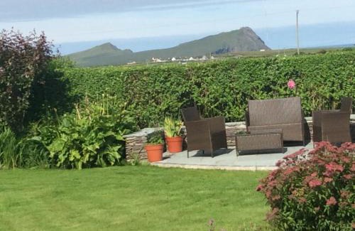 Bothar Bui Bed & Breakfast | Unforgettable Oceanfront Stay at An Dooneen B&B