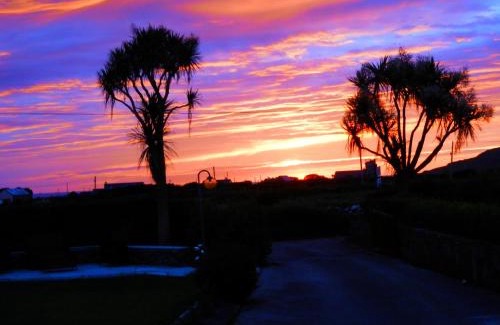 Bothar Bui Bed & Breakfast | Unforgettable Oceanfront Stay at An Dooneen B&B