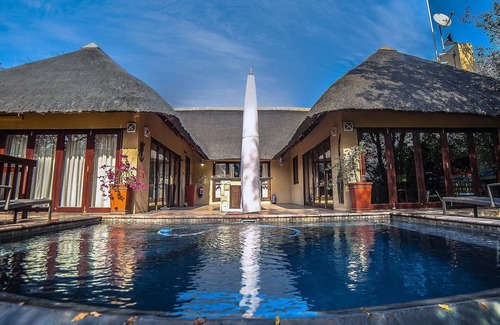 Phalaborwa Villa | Exclusive Bushvilla at Kruger with Pool and Golf Access