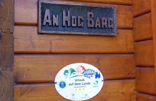 Godern Apartment | Cozy An-Hog-Barg-1: Family-Friendly with Kitchen Access