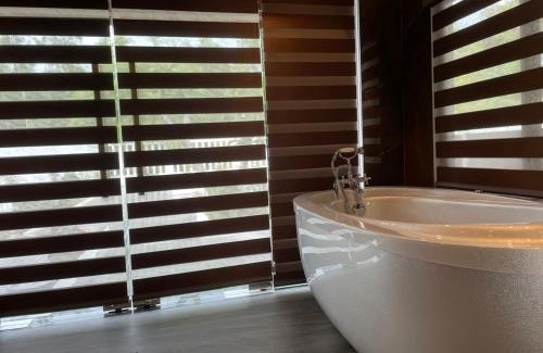 Quang Dien House | Charming Homestay near Quang Cong Beach, Hue