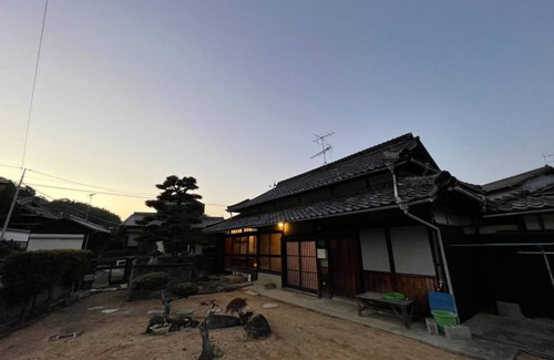 Shozu-gun House | Experience a Historic Stay at Shodoshima Folk House Inn