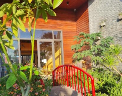 Bao Loc Hotel | Discover An Nhiên Villa: Family-Friendly Retreat with Pool