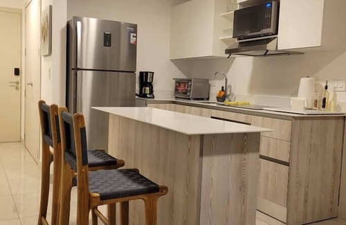 San Jose Apartment | Serene Urban Retreat with Pool and Spa Amenities