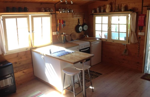 Tivenys Cabin | Cozy Off-Grid Cabin for Two with Els Ports Mountain Views