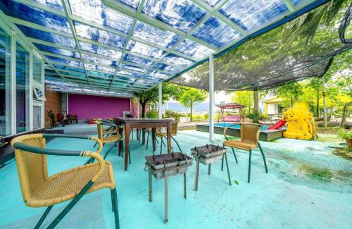 Dongshan House | Cozy An Ti Li Ya Homestay with Pool & Pet-Friendly Vibe