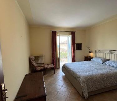 Guarene Apartment | Discover An tij slè - Family-Friendly in the Village Heart