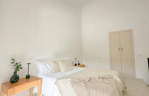 Ecija Apartment | Prime Location in the Heart of Ecija Awaits You
