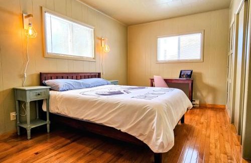 Twisp House | Pet-Friendly Retreat: Discover An Unexpected Twisp