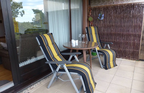 Bad Salzuflen Condo | Discover an Unforgettable Spa Retreat Near the Park