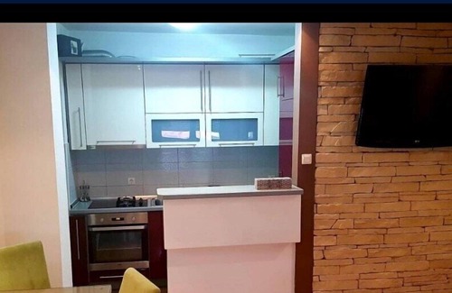 Banja Luka Apartment | Explore Comfort at Ana 2: Family-Friendly & Accessible Stays