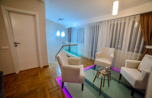 Uzice Apartment | Discover ANA LUX: Family-Friendly 4-Star Retreat