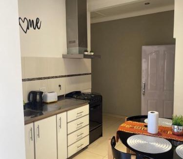 Boulogne Apartment | Exceptional Ana Rent: Family-Friendly Stay with Breakfast