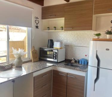 Villa Ballester Apartment | Highly Rated ANA RENT BALLESTER - Pet & Child Friendly Stay