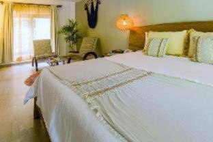 Zona Hotelera Hotel | Elegant Ana y Jose Hotel & Beach Club Tulum with Ocean Views