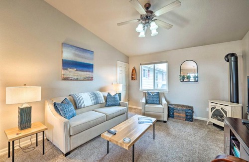 Anacortes Apartment | Cozy Anacortes Condo Minutes from Marina & Fidalgo Bay