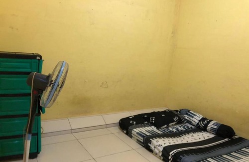 Tuban Sub-District House | Welcoming Anak Coast Guest House with Family-Friendly Amenities