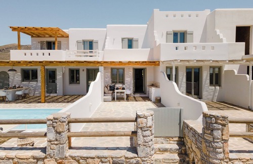 Kastraki Villa | Discover Anamnesia Collection Aronia 2BR Villa at Kastraki